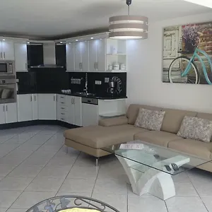 https://happy-days.in-canary-islands.com